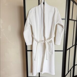 White Waffle Weave Cotton Spa Robe - Unisex Hotel Style